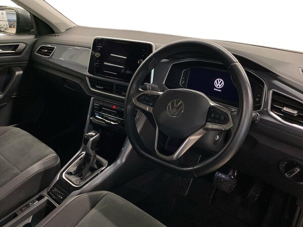Used Volkswagen T-Roc 2022 for sale - 76134192: Photo 15