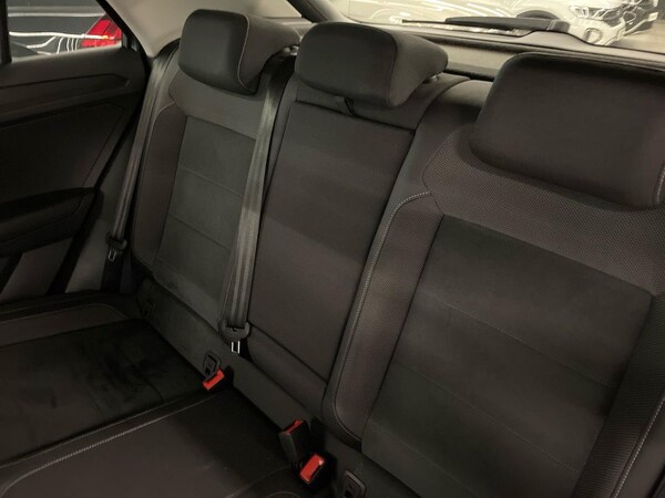 Used Volkswagen T-Roc 2022 for sale - 76134192: Photo 16