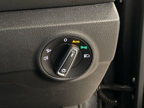Used Volkswagen T-Roc 2022 for sale - 76134192: Photo 24