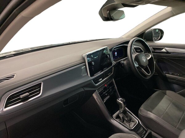 Used Volkswagen T-Roc 2022 for sale - 76134192: Photo 7