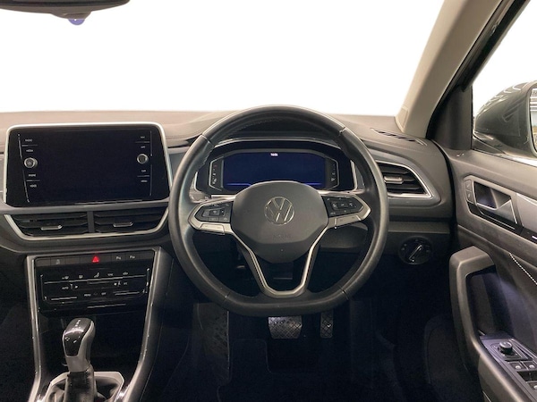 Used Volkswagen T-Roc 2022 for sale - 76134192: Photo 9