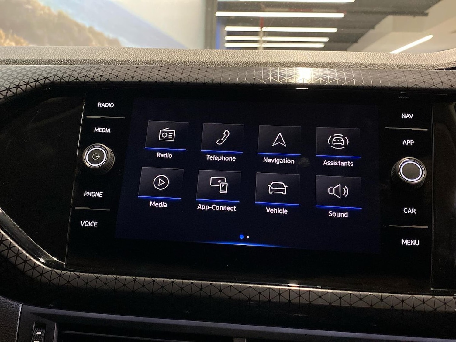 Used Volkswagen T-Cross 2023 for sale - 76273531: Photo 11