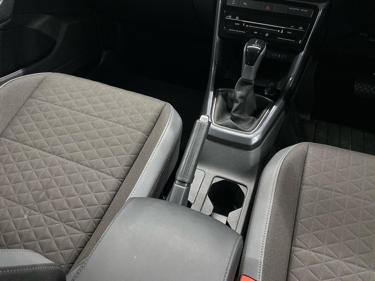 Used Volkswagen T-Cross 2023 for sale - 76273531: Photo 13