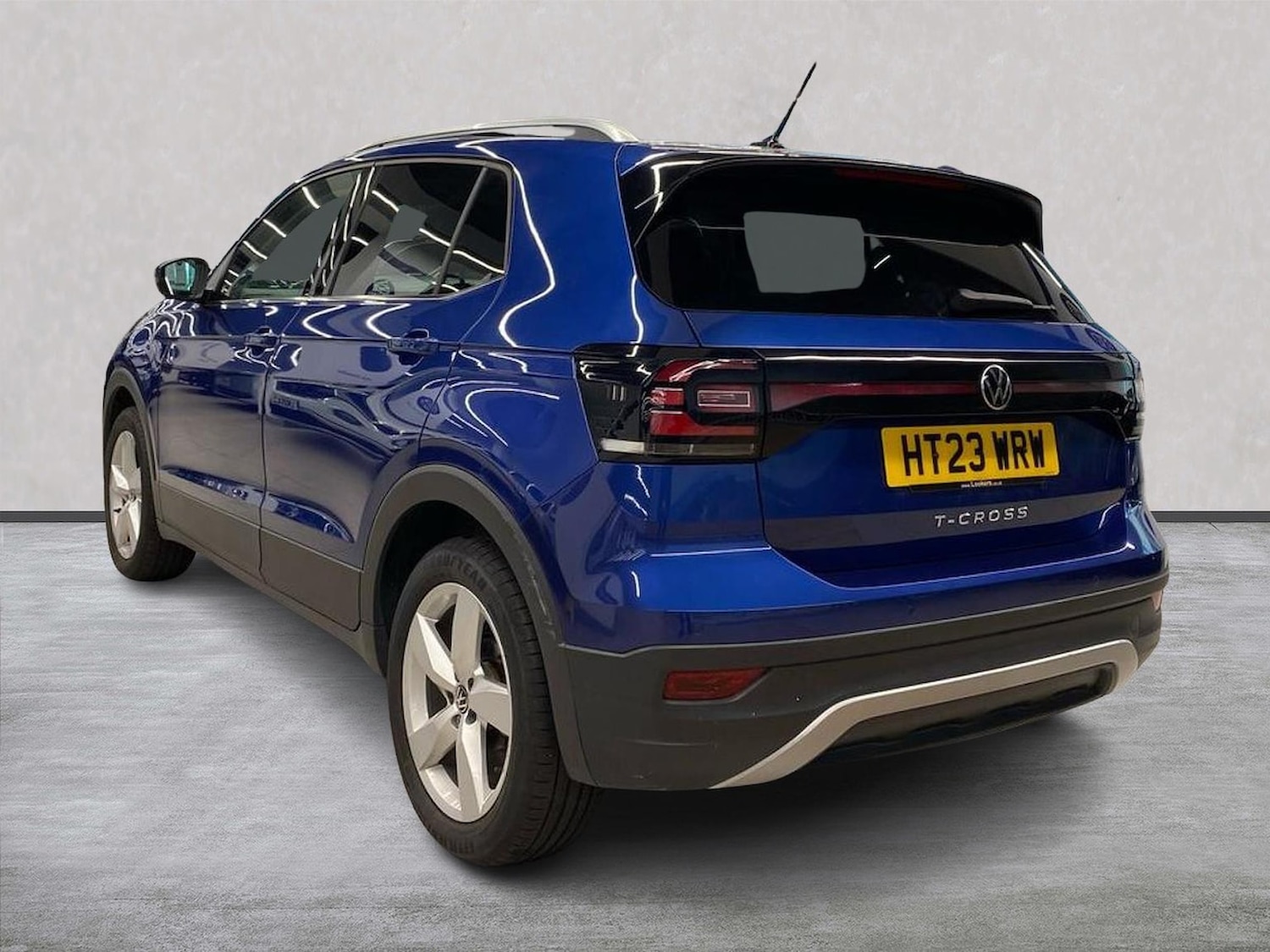 Used Volkswagen T-Cross 2023 for sale - 76273531: Photo 2