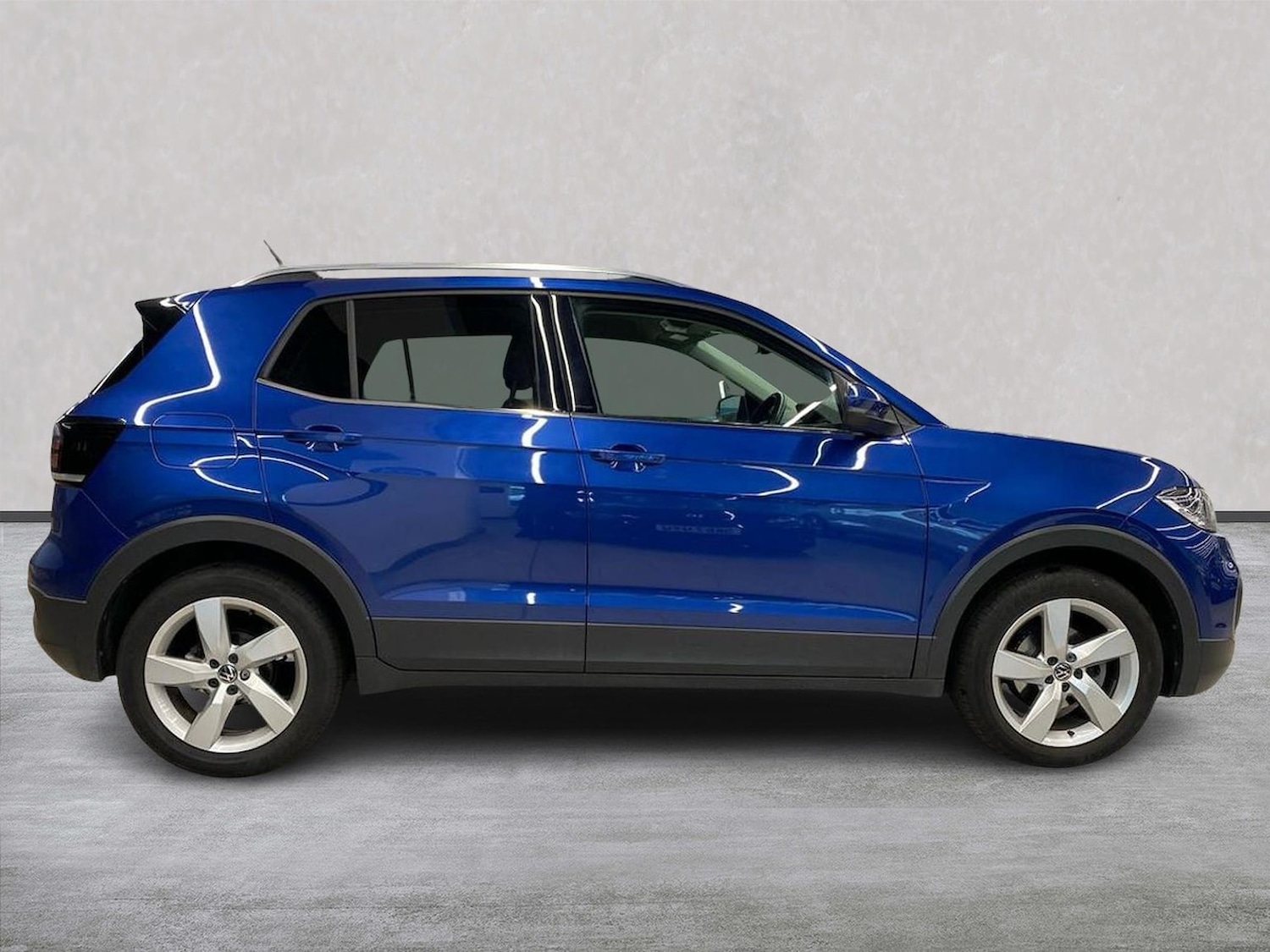 Used Volkswagen T-Cross 2023 for sale - 76273531: Photo 3