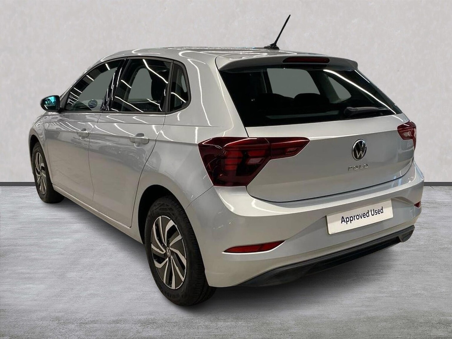 Used Volkswagen Polo 2023 for sale - 76830670: Photo 2