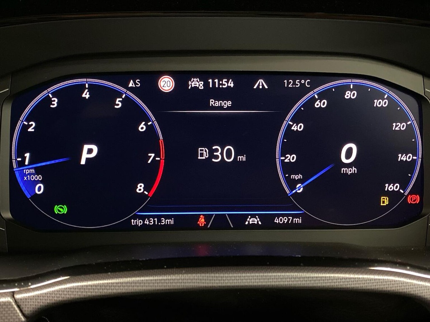 Used Volkswagen Touran 2024 for sale - 76963563: Photo 11