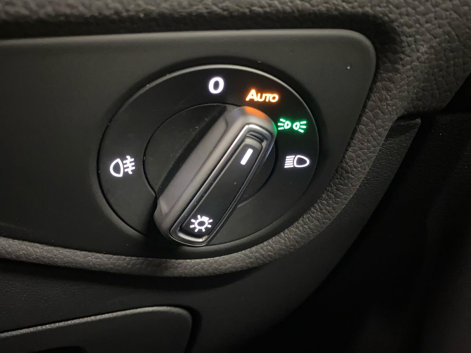 Used Volkswagen Touran 2024 for sale - 76963563: Photo 23