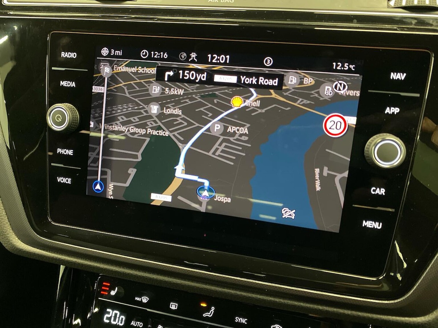 Used Volkswagen Touran 2024 for sale - 76963563: Photo 25