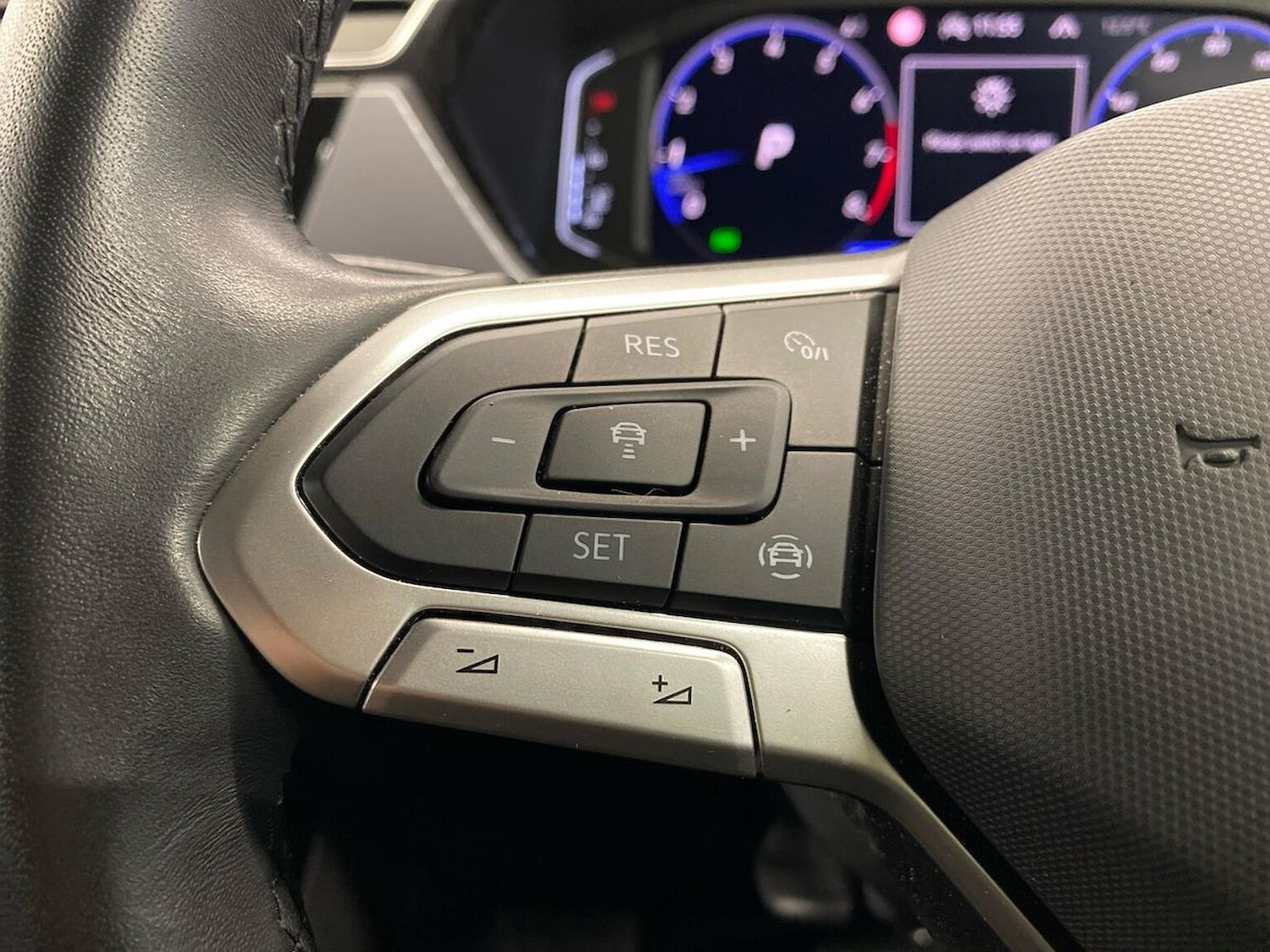 Used Volkswagen Touran 2024 for sale - 76963563: Photo 27