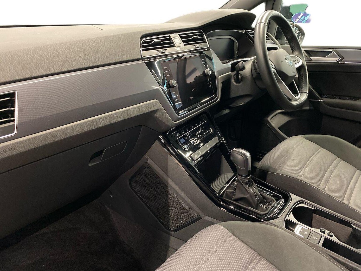 Used Volkswagen Touran 2024 for sale - 76963563: Photo 8