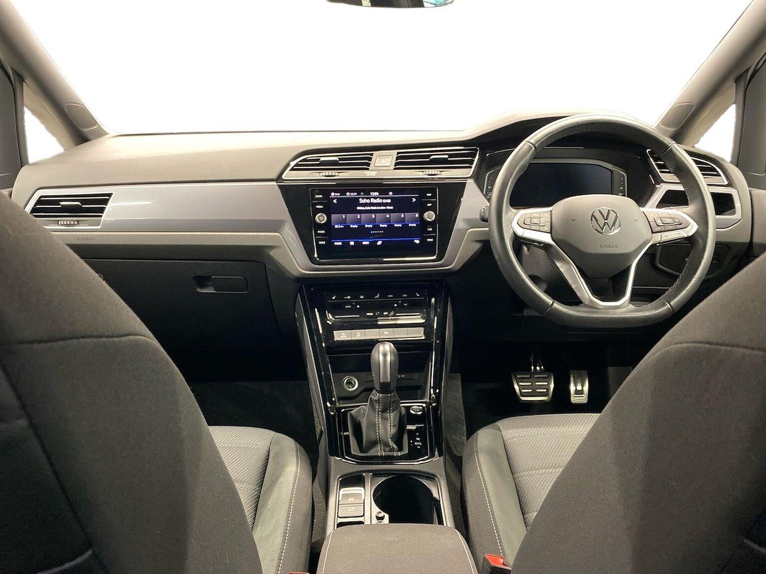 Used Volkswagen Touran 2024 for sale - 76963563: Photo 9