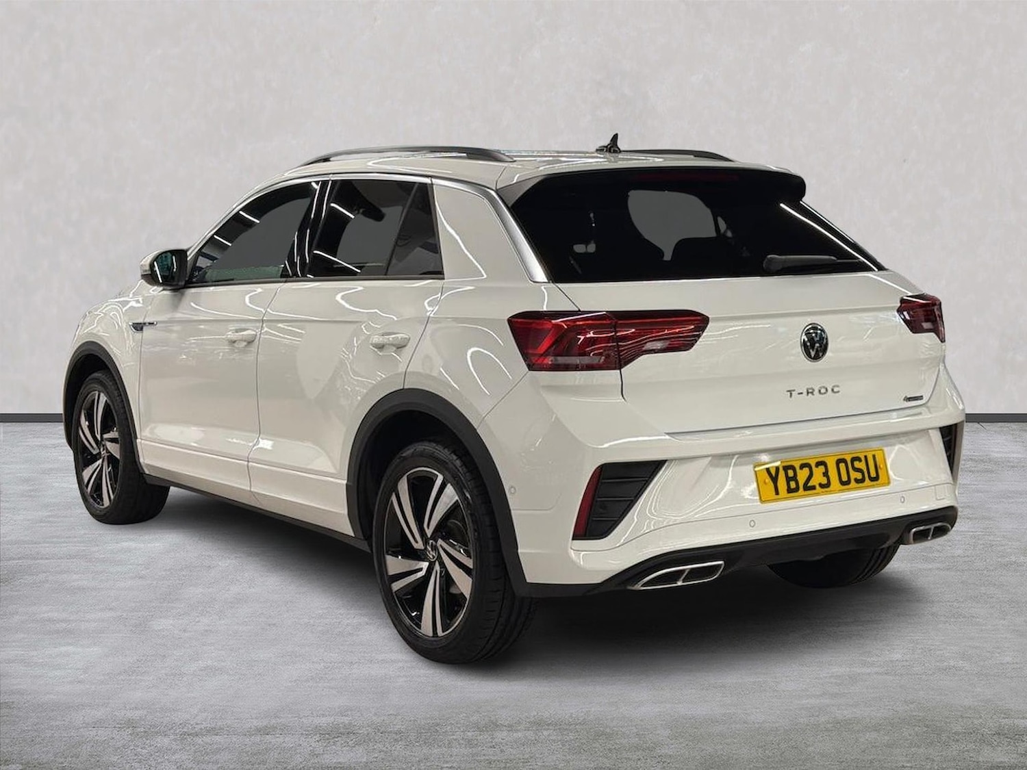Used Volkswagen T-Roc 2023 for sale - 77487869: Photo 2