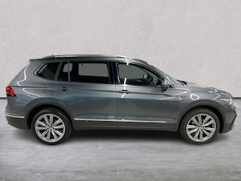 Used Volkswagen Tiguan Allspace 2022 for sale - 78835560: Photo