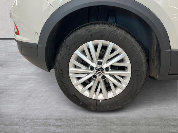 Used Volkswagen T-Roc 2022 for sale - 76114353: Photo 6