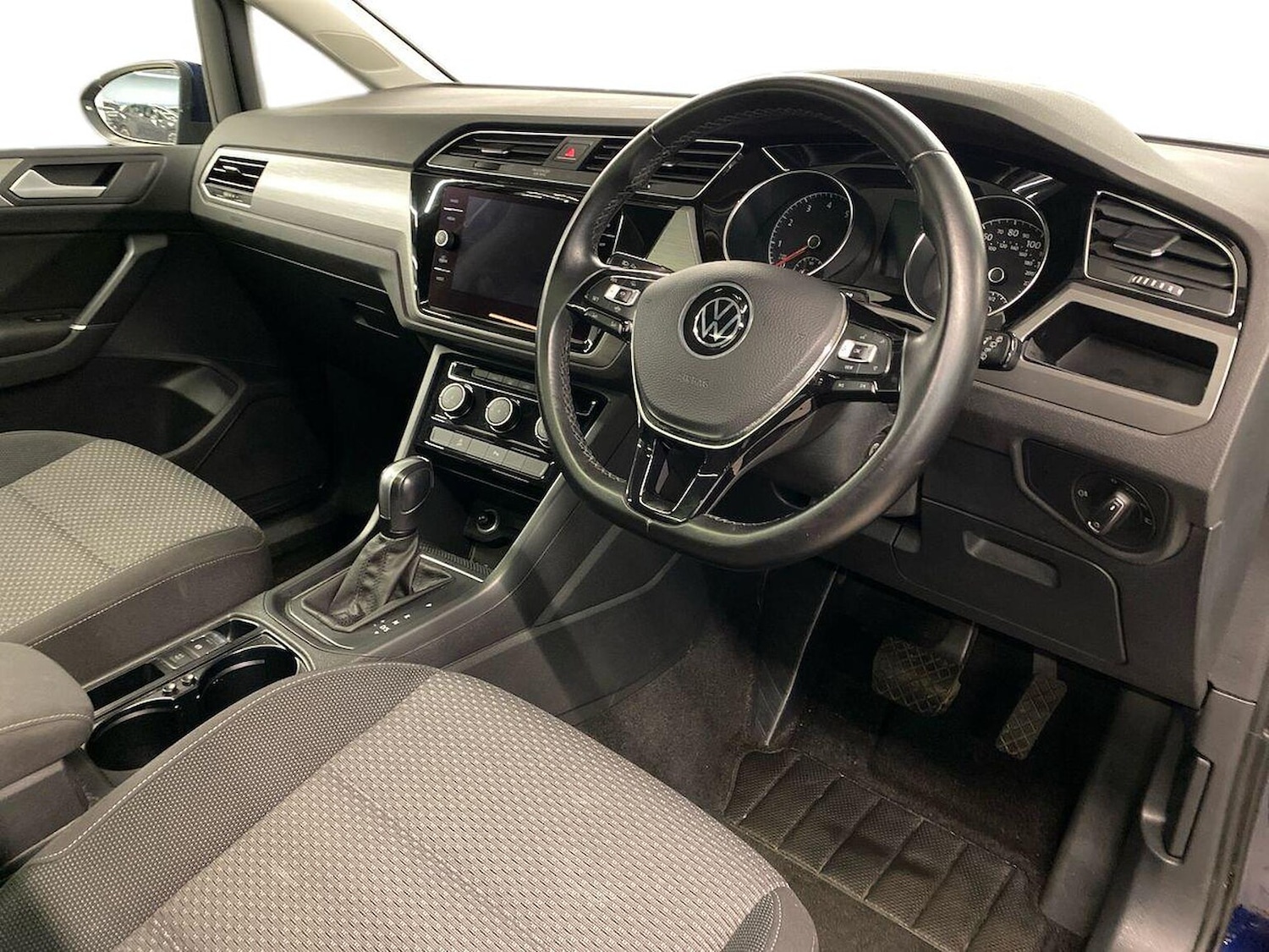 Used Volkswagen Touran 2021 for sale - 76583239: Photo 15