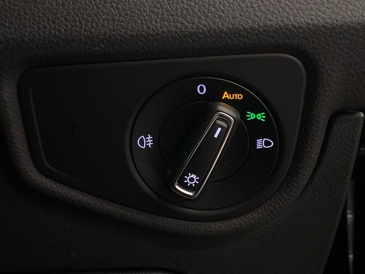 Used Volkswagen Touran 2021 for sale - 76583239: Photo 22