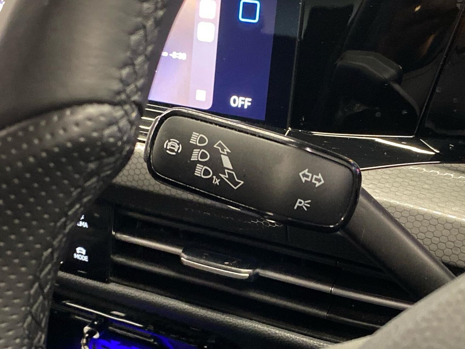 Used Volkswagen Golf 2022 for sale - 76605597: Photo 29