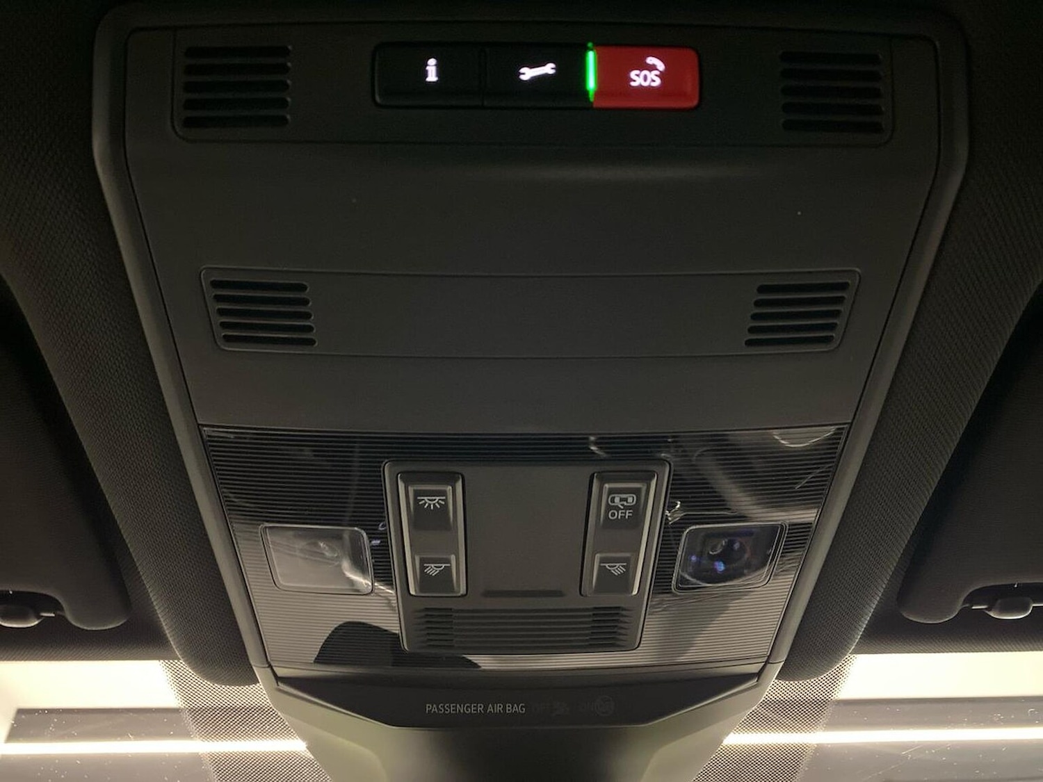 Used Volkswagen T-Roc 2025 for sale - 77796996: Photo 14