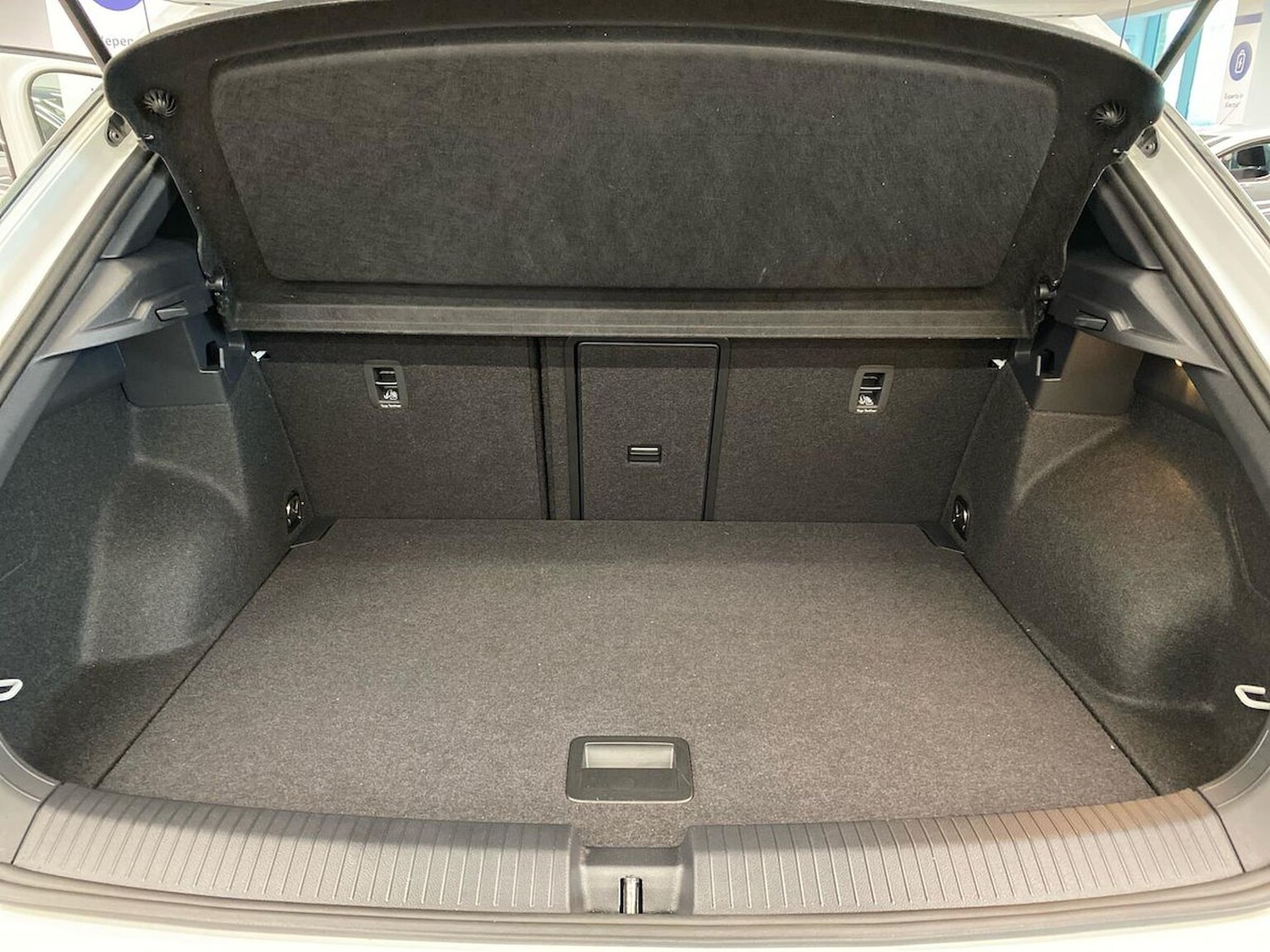 Used Volkswagen T-Roc 2025 for sale - 77796996: Photo 17