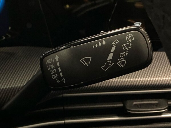 Used Volkswagen Golf 2025 for sale - 76253699: Photo 28