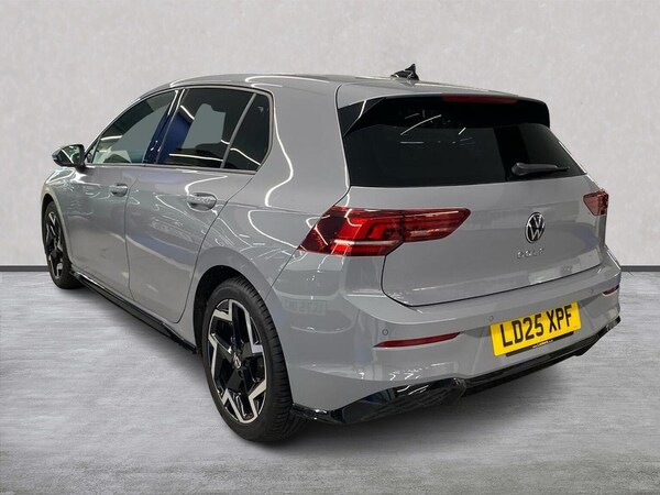 Used Volkswagen Golf 2025 for sale - 76253699: Photo 2
