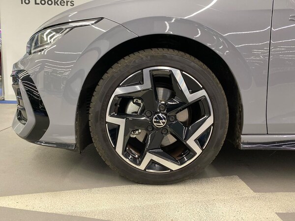 Used Volkswagen Golf 2025 for sale - 76253699: Photo 6