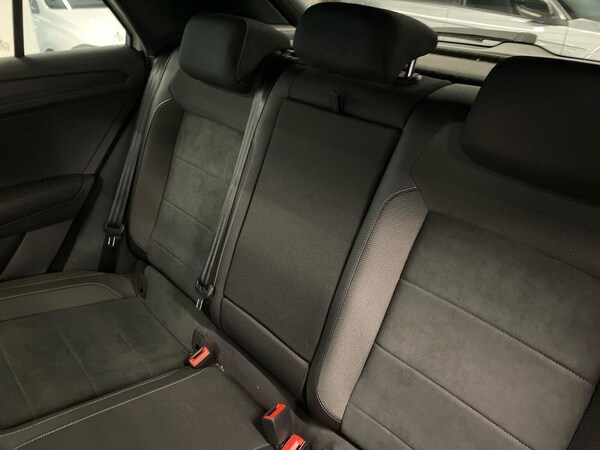 Used Volkswagen T-Roc 2022 for sale - 75956197: Photo 16