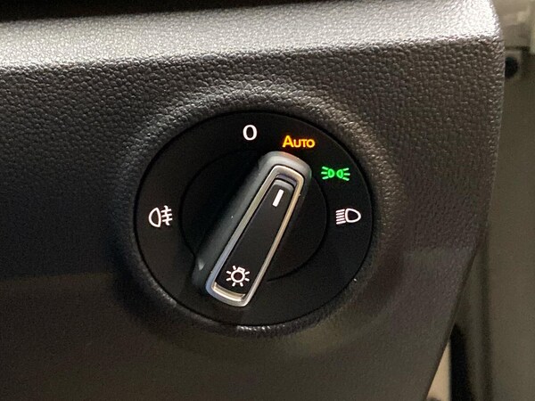 Used Volkswagen T-Roc 2022 for sale - 75956197: Photo 24