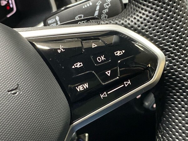 Used Volkswagen T-Roc 2022 for sale - 75956197: Photo 25