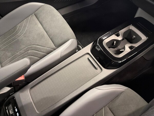 Used Volkswagen ID.4 2025 for sale - 76287302: Photo 13