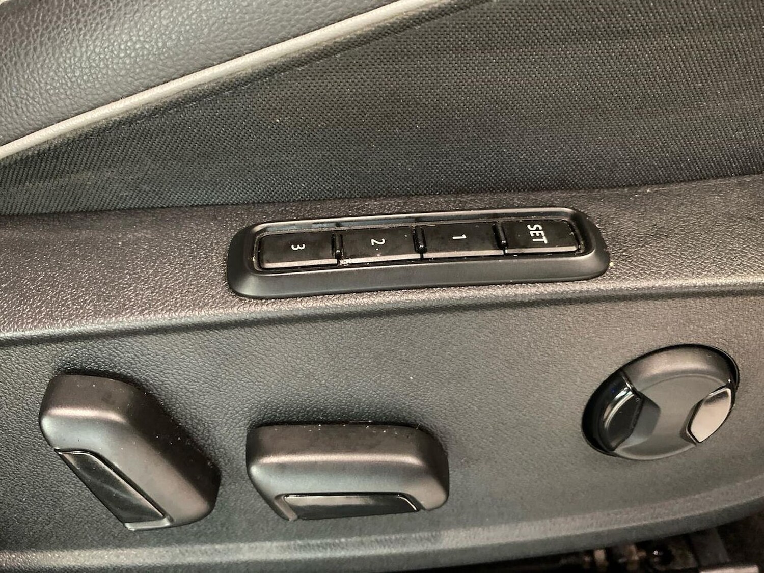 Used Volkswagen Golf 2020 for sale - 78195241: Photo 30