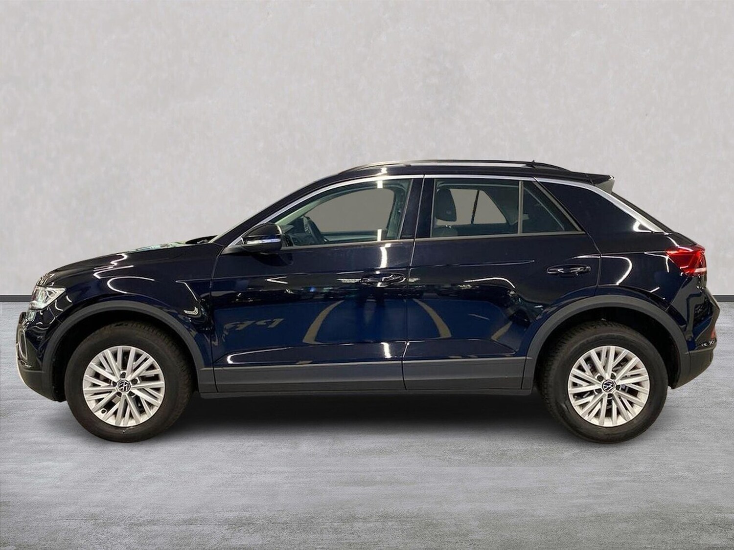 Used Volkswagen T-Roc 2023 for sale - 76541884: Photo 19