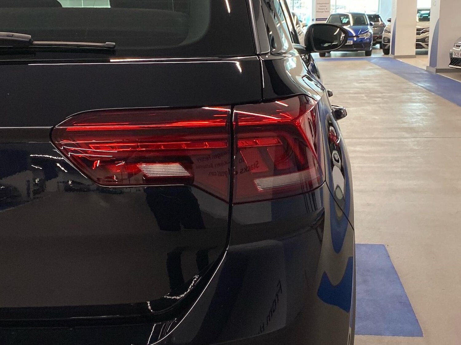 Used Volkswagen T-Roc 2023 for sale - 76541884: Photo 32