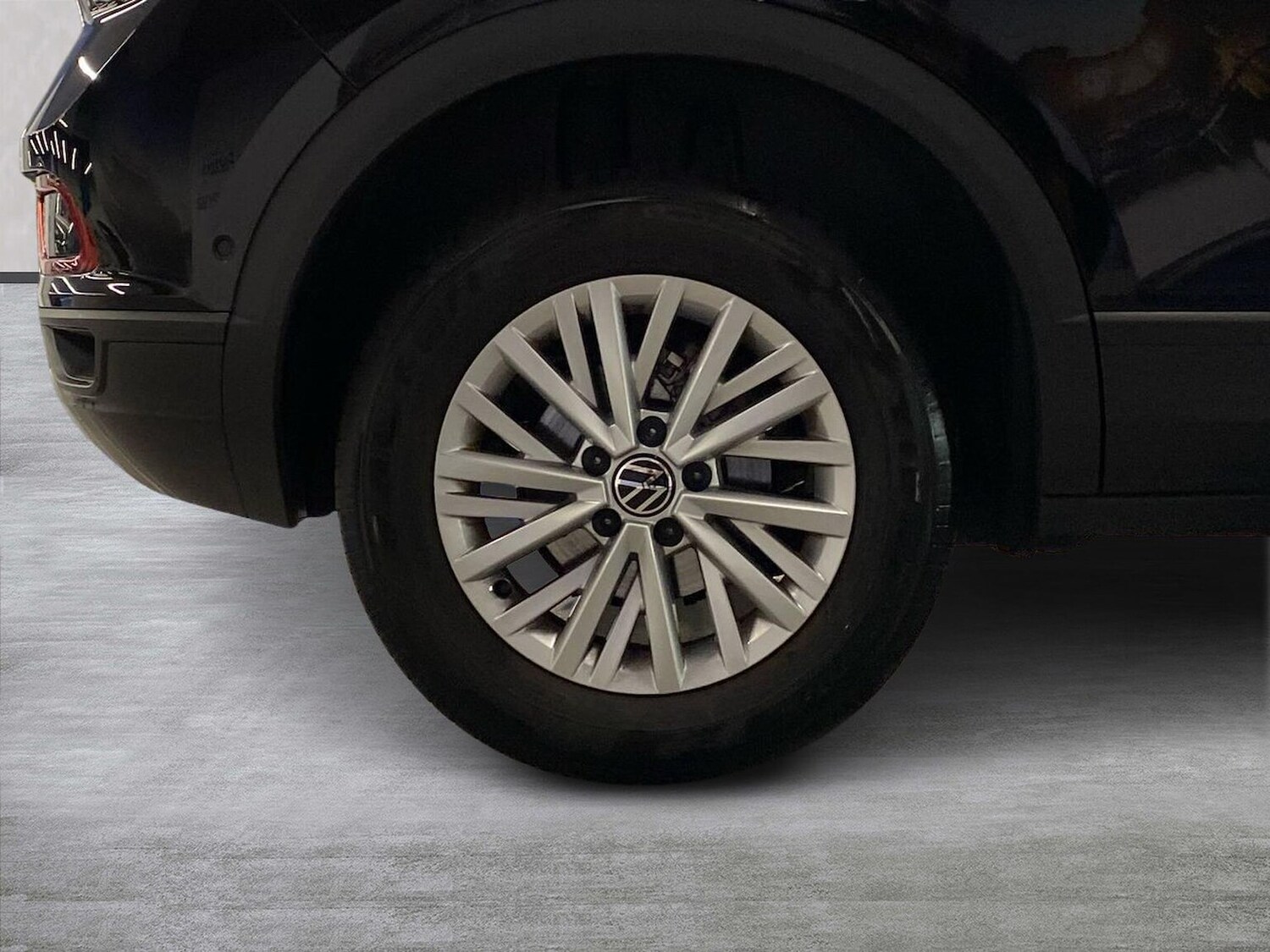 Used Volkswagen T-Roc 2023 for sale - 76541884: Photo 6