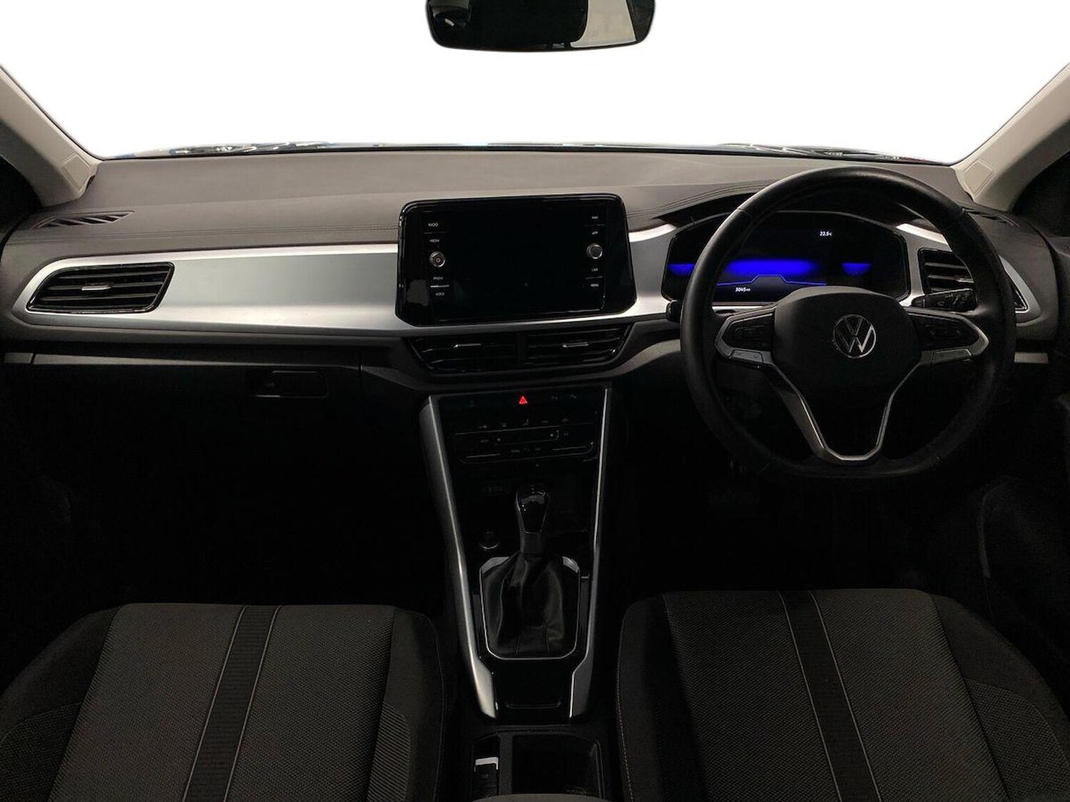 Used Volkswagen T-Roc 2023 for sale - 76541884: Photo 8