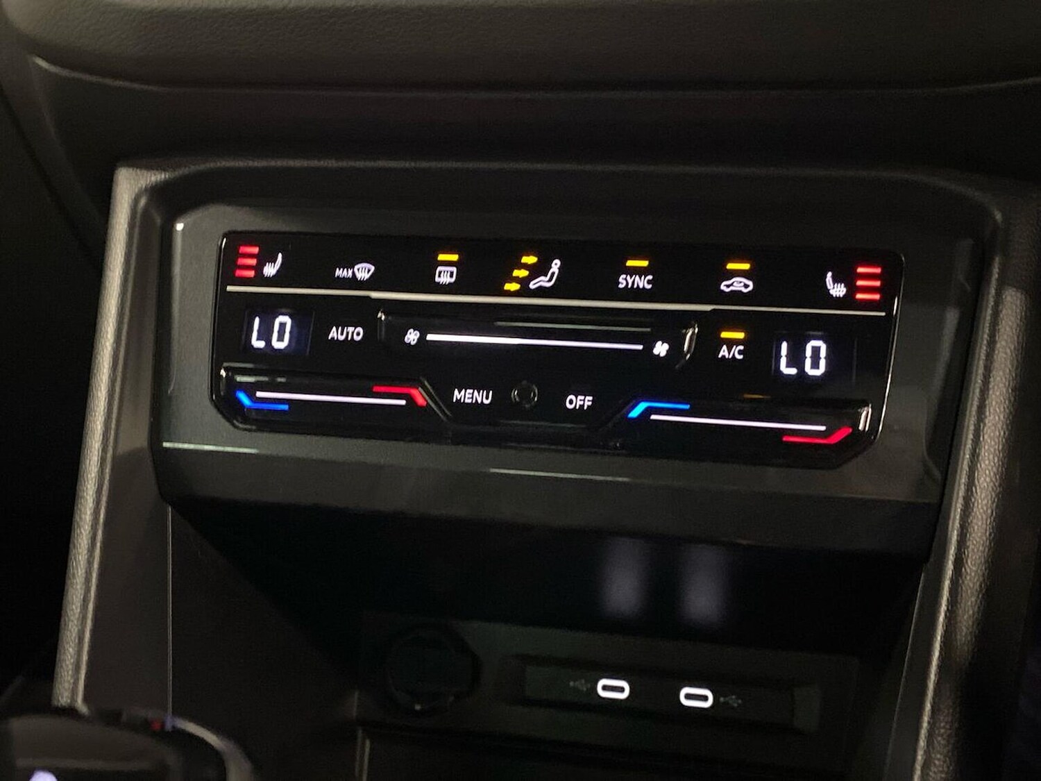 Used Volkswagen Tiguan 2024 for sale - 77946131: Photo 12