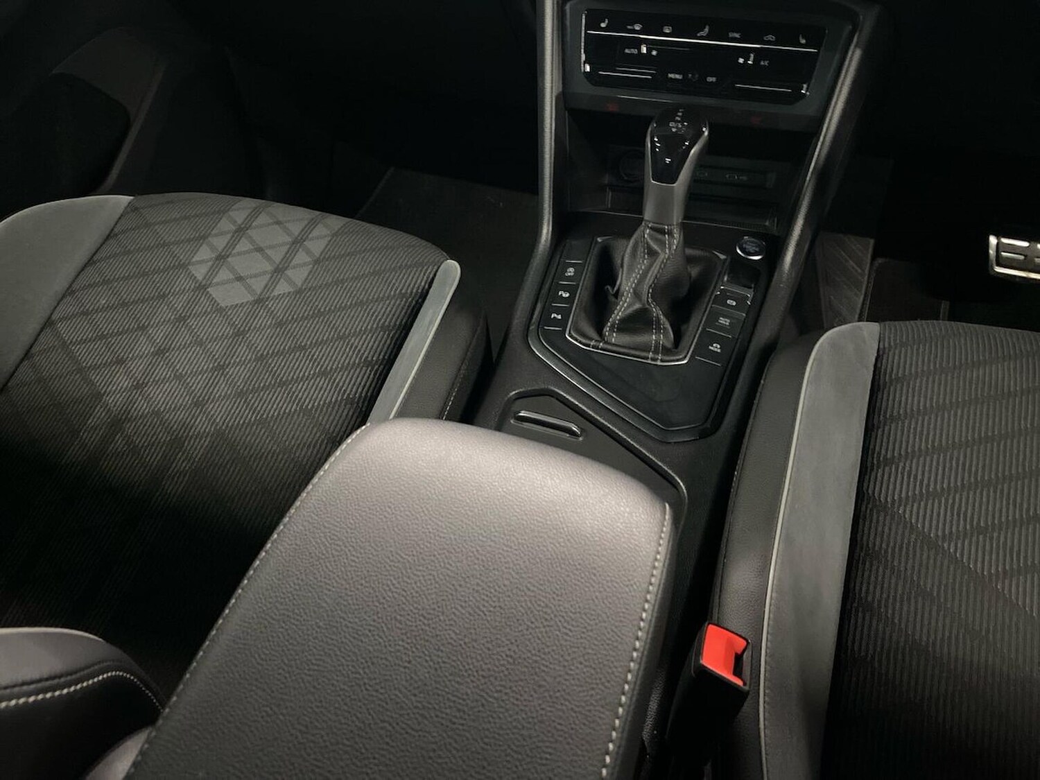 Used Volkswagen Tiguan 2024 for sale - 77946131: Photo 13