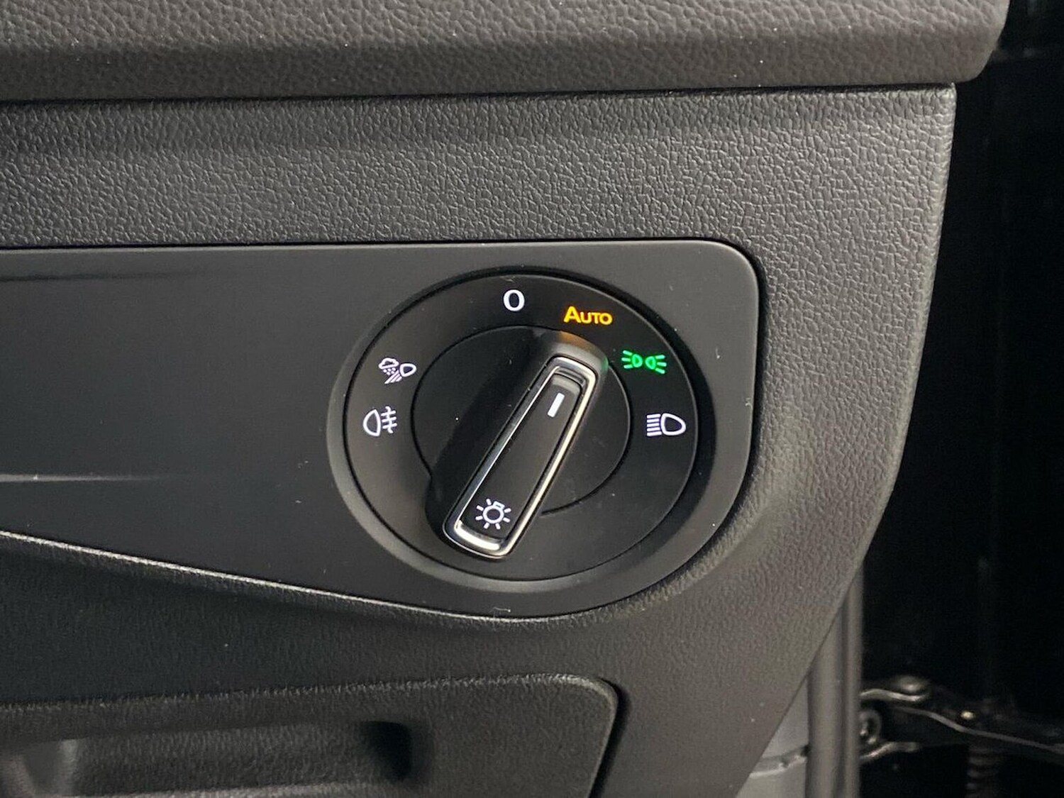 Used Volkswagen Tiguan 2024 for sale - 77946131: Photo 24