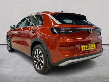 Used Volkswagen T-Roc 2026 for sale - 78470299: Photo