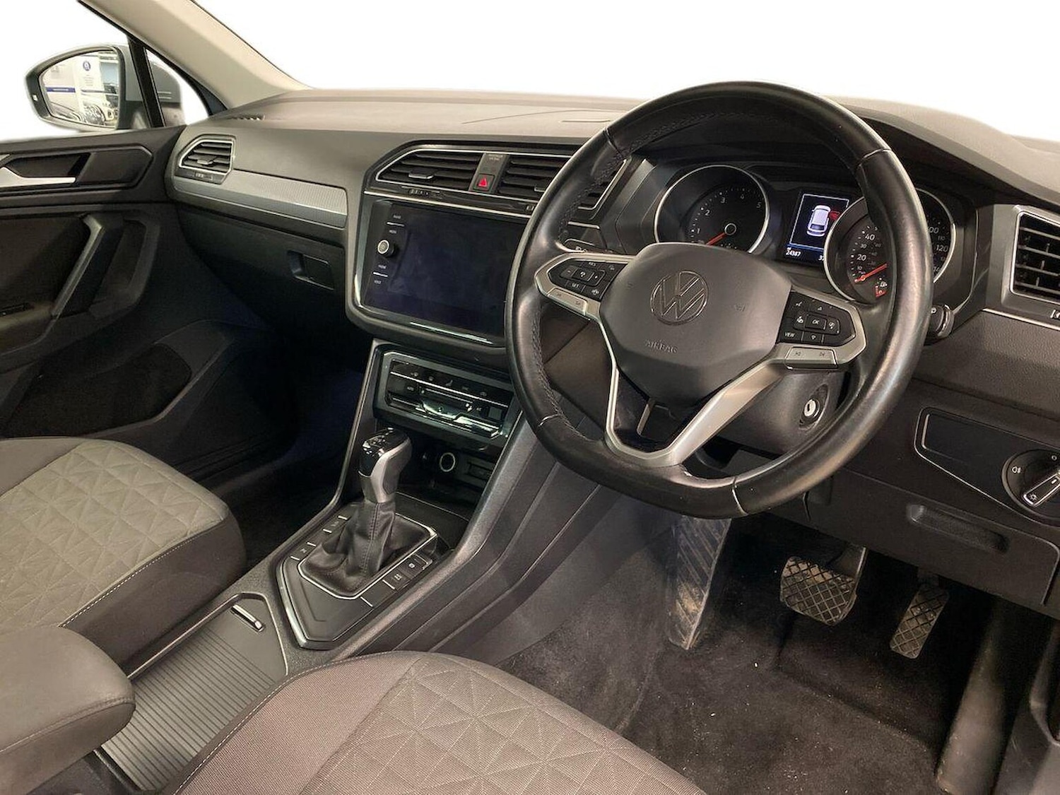 Used Volkswagen Tiguan 2020 for sale - 76735620: Photo 15