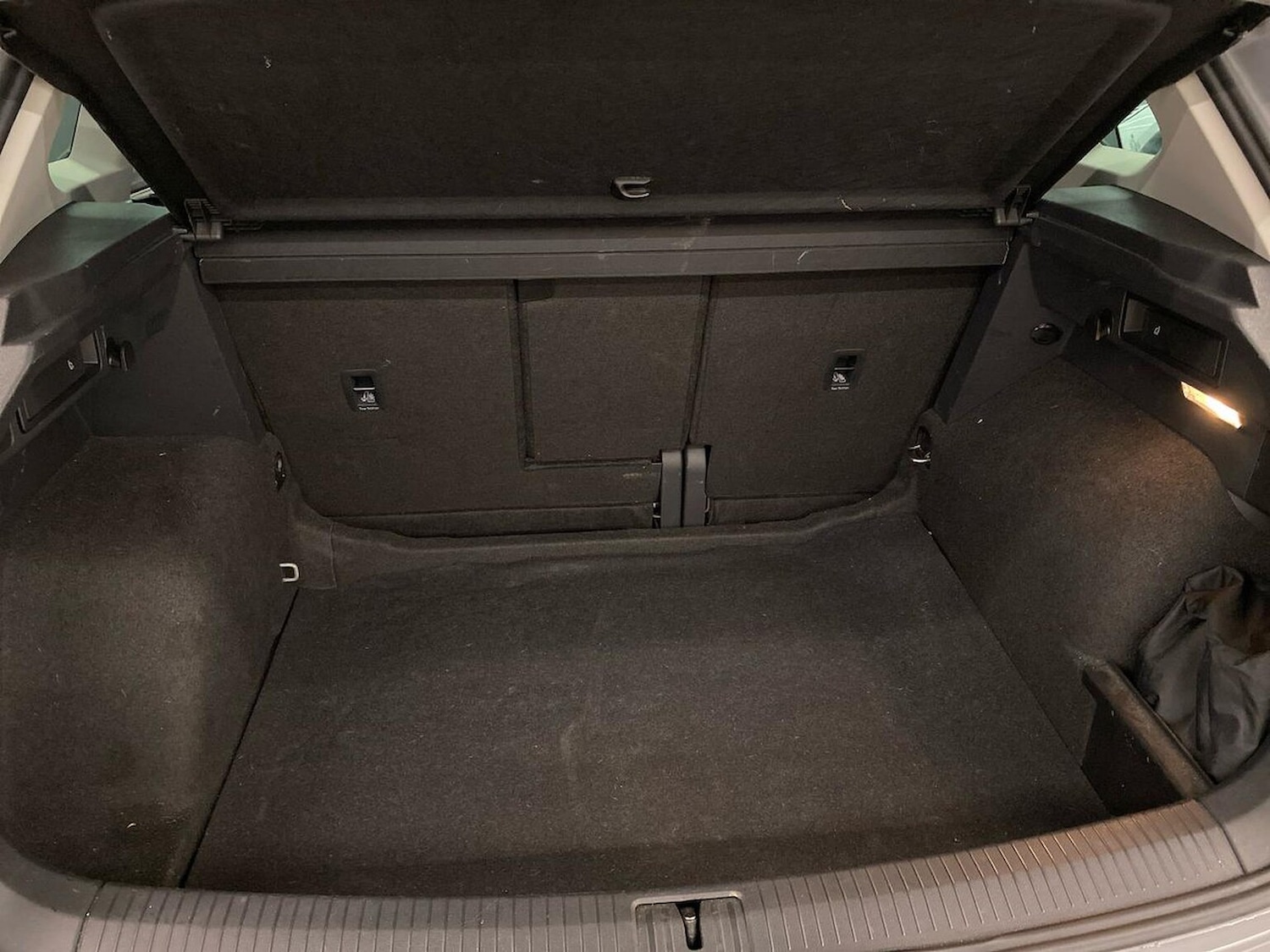 Used Volkswagen Tiguan 2020 for sale - 76735620: Photo 17