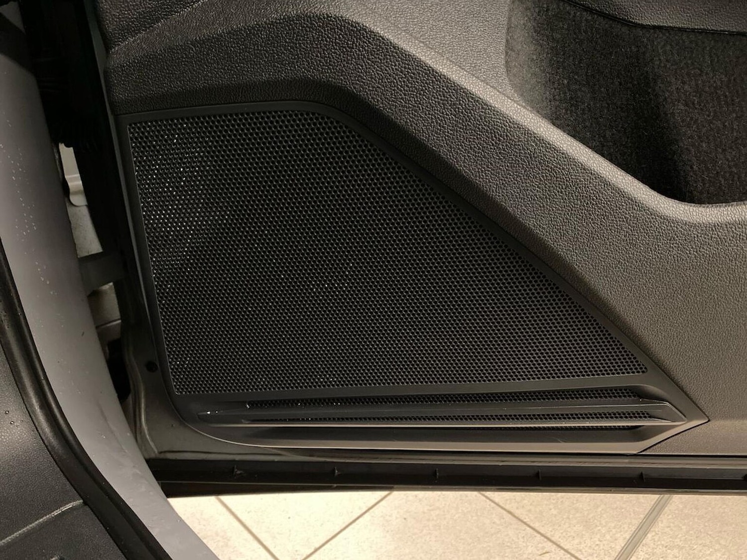 Used Volkswagen Tiguan 2020 for sale - 76735620: Photo 29