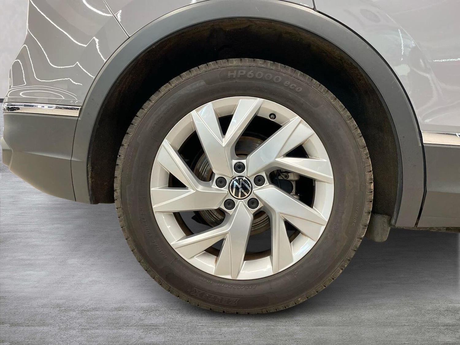 Used Volkswagen Tiguan 2020 for sale - 76735620: Photo 6