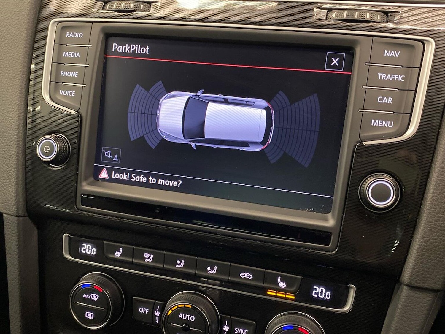 Used Volkswagen Golf 2017 for sale - 77062296: Photo 25