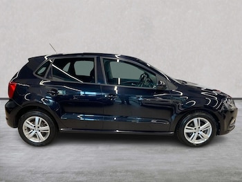 Used Volkswagen Polo 2017 for sale - 79083271: Photo