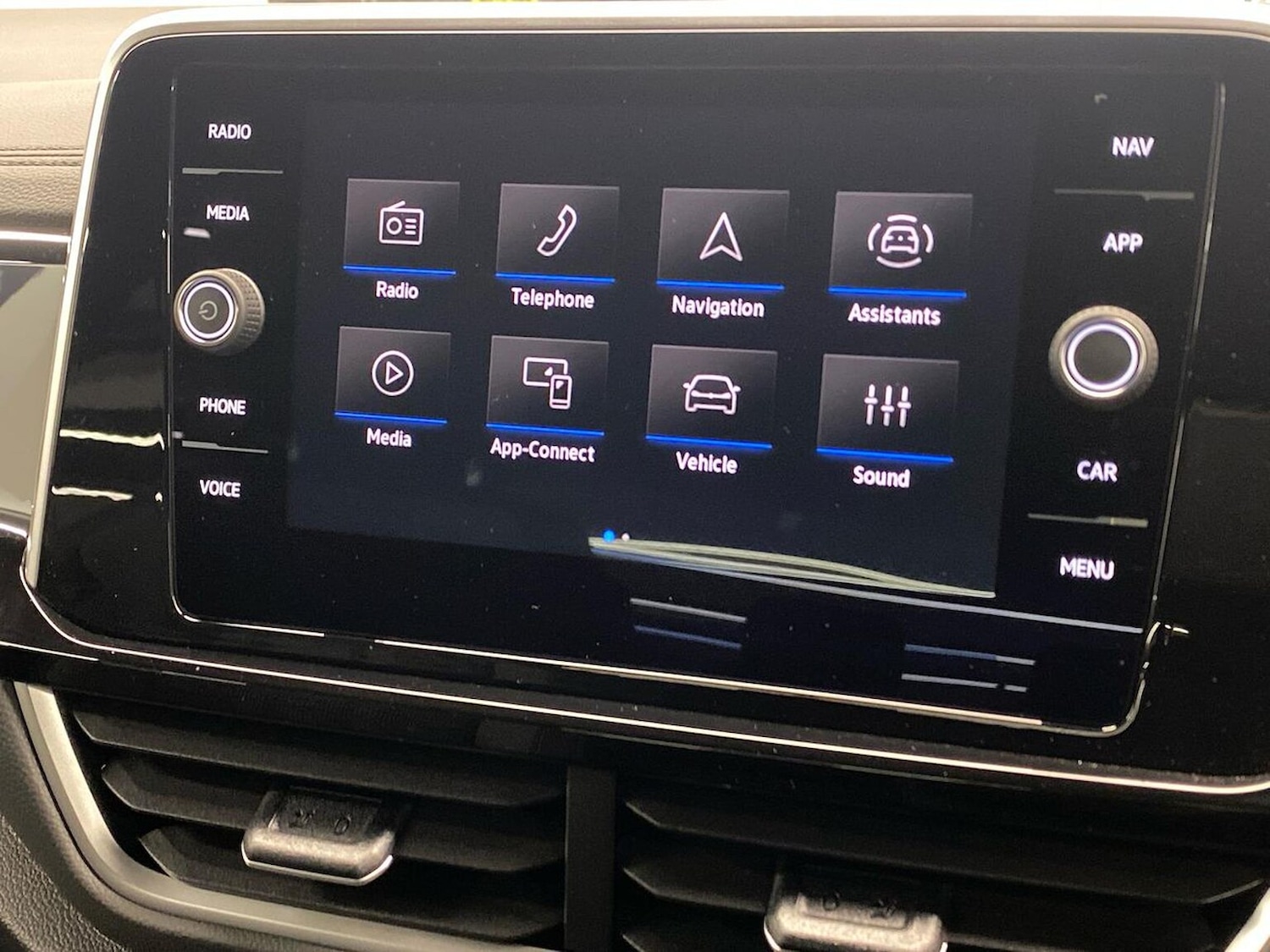 Used Volkswagen T-Roc 2025 for sale - 77073251: Photo 27