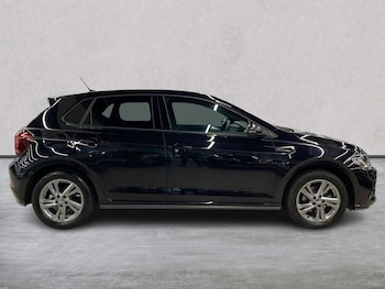Used Volkswagen Polo 2024 for sale - 76426757: Photo