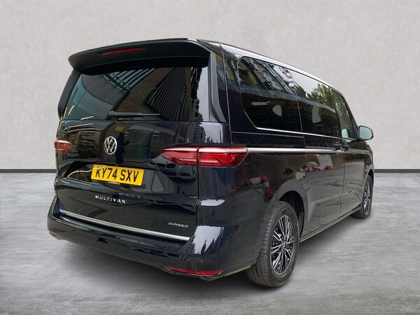 Used Volkswagen Multivan 2024 for sale - 76237069: Photo 18