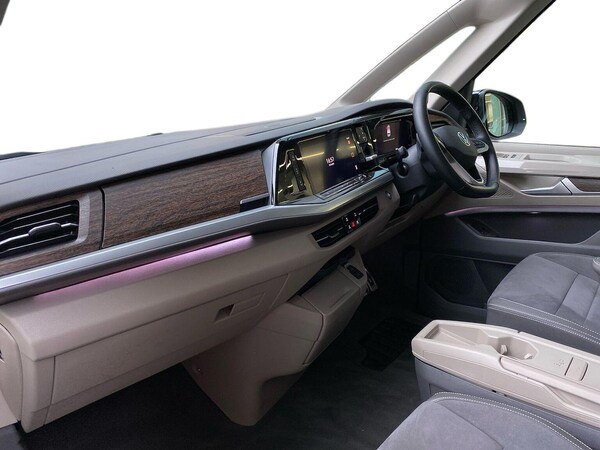 Used Volkswagen Multivan 2024 for sale - 76237069: Photo 7